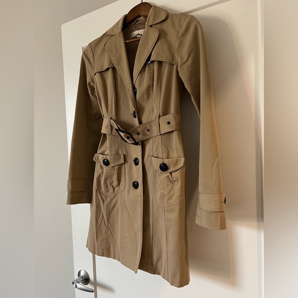 🤎Tan Spring Trench Coat (Size XS) - Picture 2 of 13